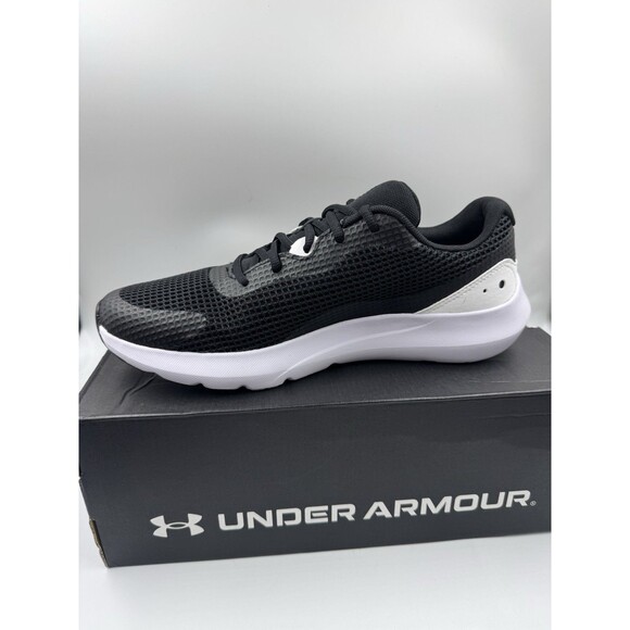 UNDER ARMOUR MEN'S SURGE 3 RUNNING SHOE BLACK WHITE SIZE 11 - Picture 11 of 16
